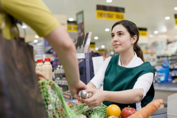 Спецодежда для продавцов продуктового магазина